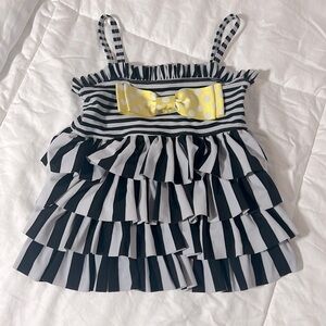 Mudpie black/white swim top size 4 T